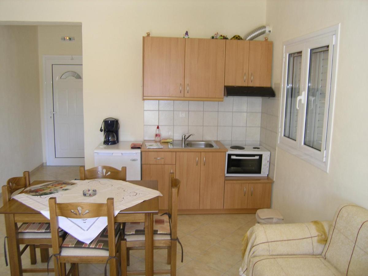 Silvia Aparthotel Parga Exterior photo